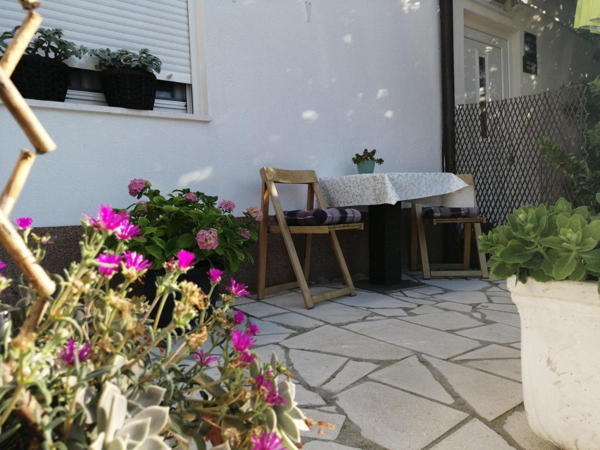 Apartment Golden Dreams Podstrana Esterno foto